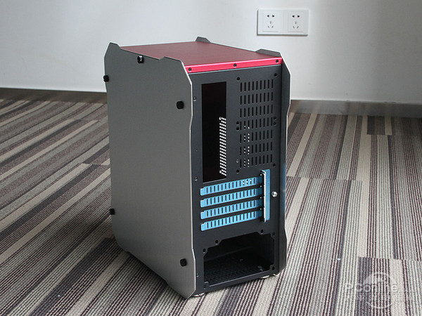 冰锋背部 冰锋背部