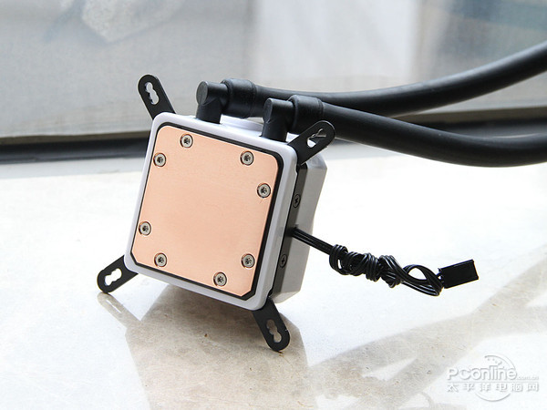 游戏悍将 暴风LD240