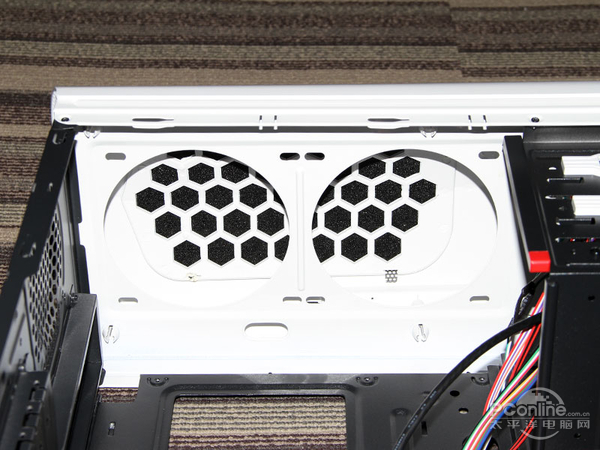 金河田游戏联盟超越 金河田游戏联盟超越