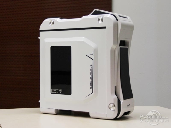 游戏悍将变形金刚3至尊版雪装