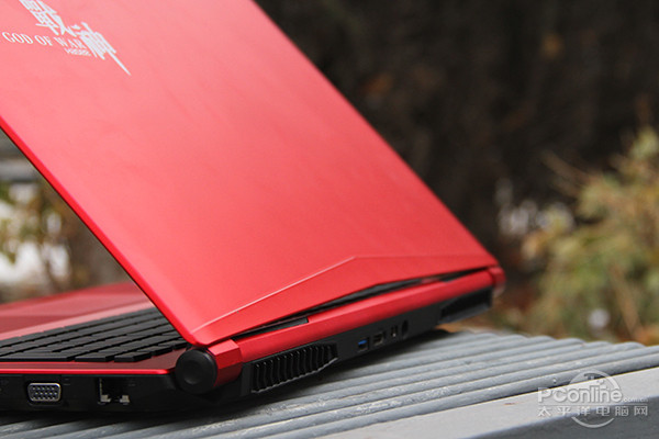 神舟战神Z6游戏本