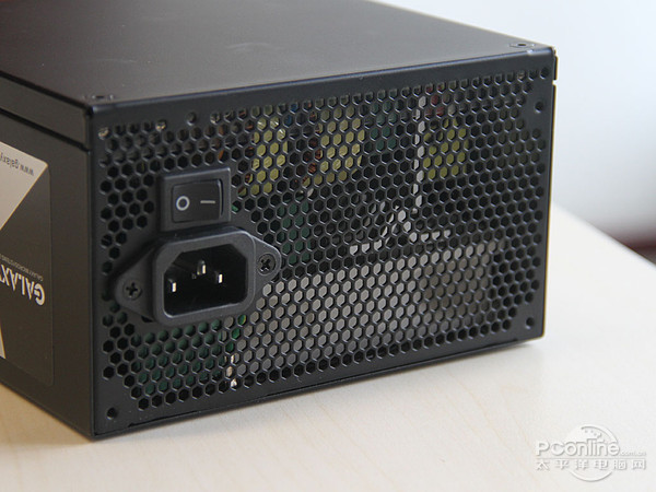 影驰 白金600W 影驰 白金600W