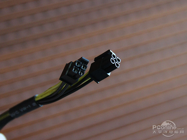 影驰 白金600W 影驰 白金600W