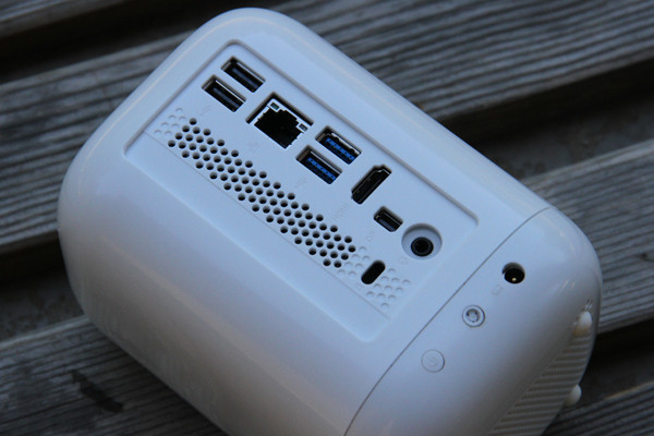 宏碁Revo One RL85 宏碁Revo One RL85