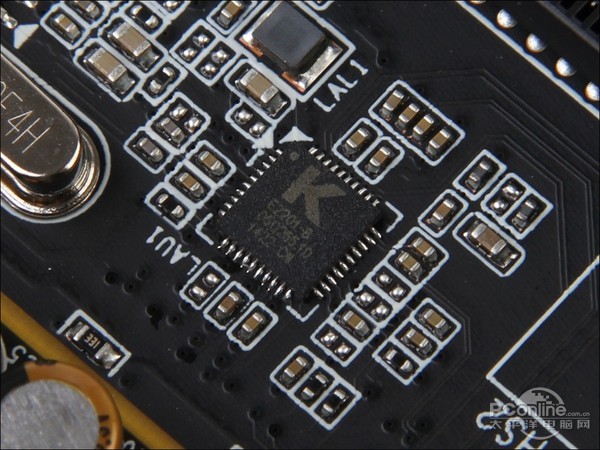 技嘉X99M Gaming 5 技嘉X99M Gaming 5