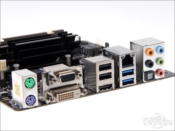 华擎 Q2900-ITX 华擎 Q2900-ITX