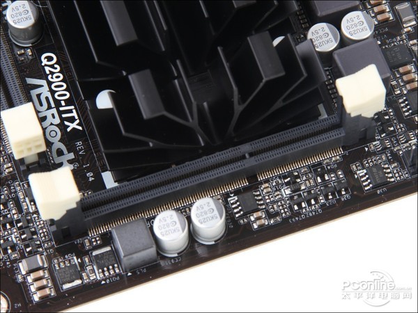 华擎 Q2900-ITX 华擎 Q2900-ITX