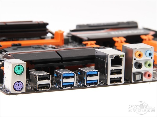 技嘉X99 SOC Champion 技嘉X99 SOC Champion