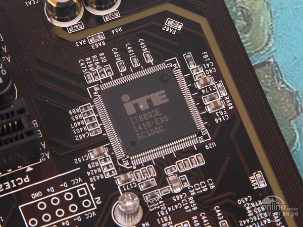 七彩虹 战斧C.Z170-D3 V20评测