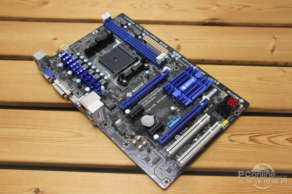 主板正面