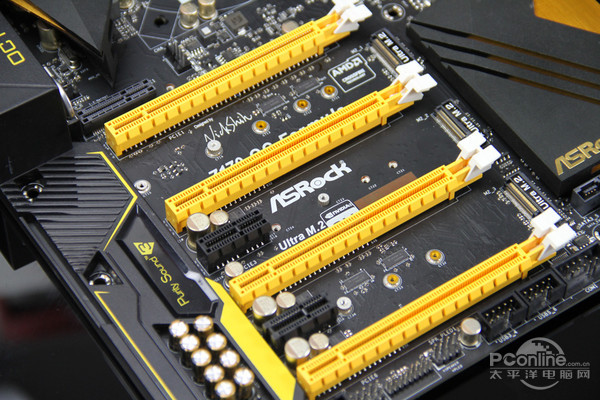 扩展插槽 扩展插槽