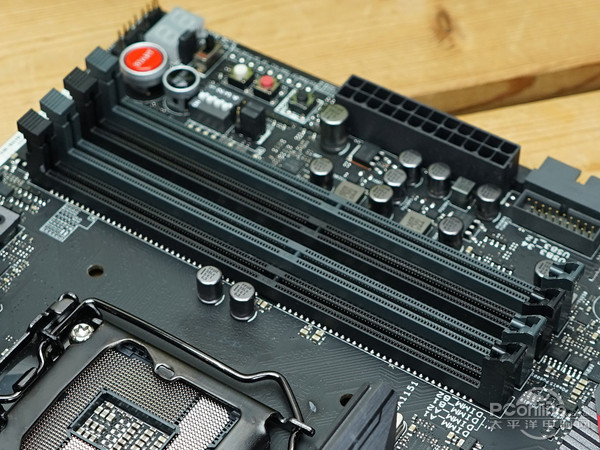 ROG MAXIMUS VIII EXTREME深 ROG MAXIMUS VIII EXTREME深