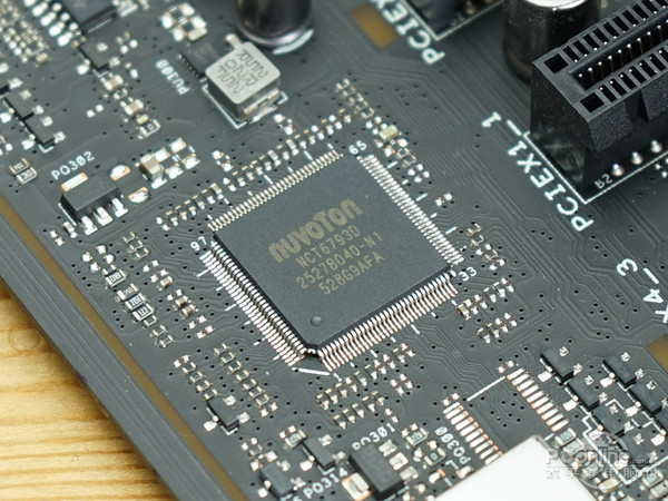 ROG MAXIMUS VIII EXTREME深 ROG MAXIMUS VIII EXTREME深