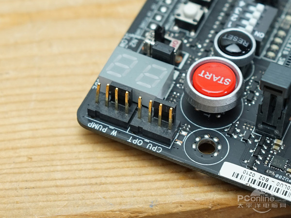 ROG MAXIMUS VIII EXTREME深 ROG MAXIMUS VIII EXTREME深