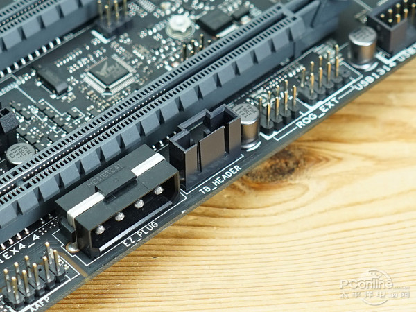 ROG MAXIMUS VIII EXTREME深 ROG MAXIMUS VIII EXTREME深