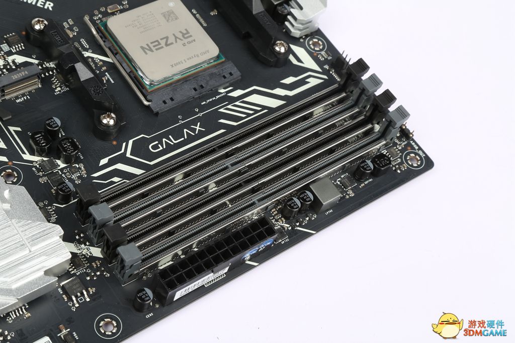 8月装机推荐丨又是被白色诱惑的一天……