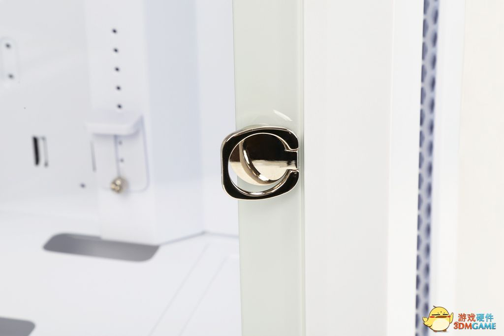 8月装机推荐丨又是被白色诱惑的一天……