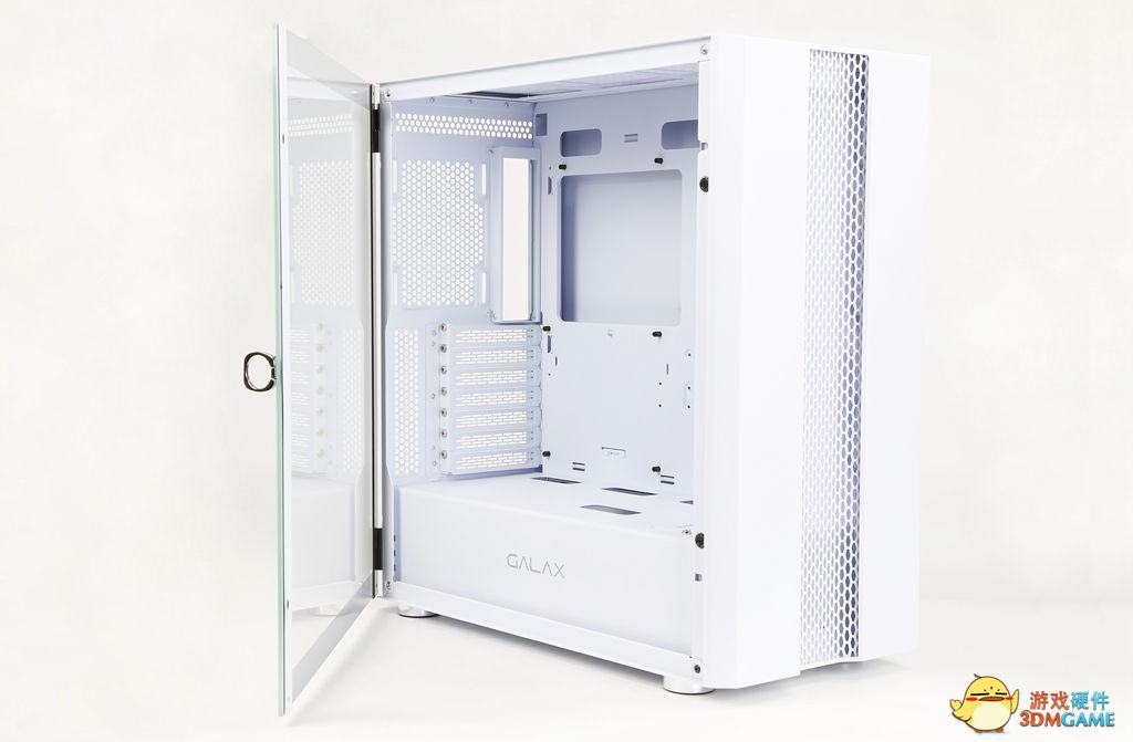 8月装机推荐丨又是被白色诱惑的一天……