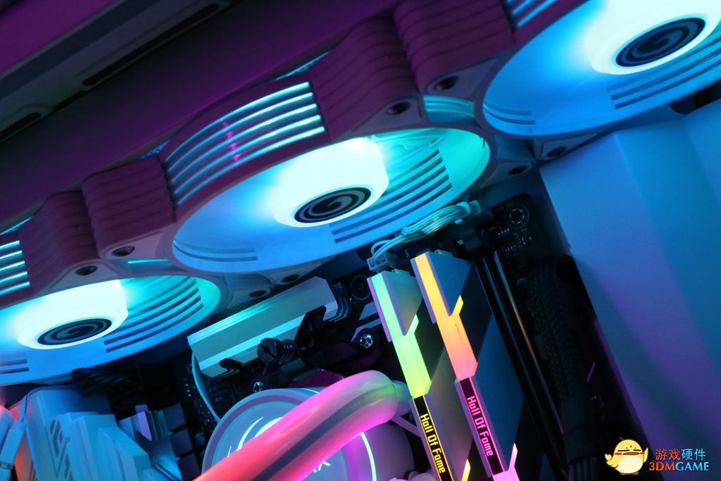 8月装机推荐丨又是被白色诱惑的一天……