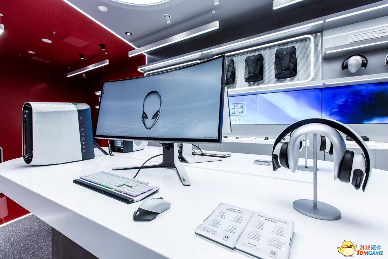 北京太古里“ALIENWARE红店”首店 高端电竞游戏的沉浸式体验