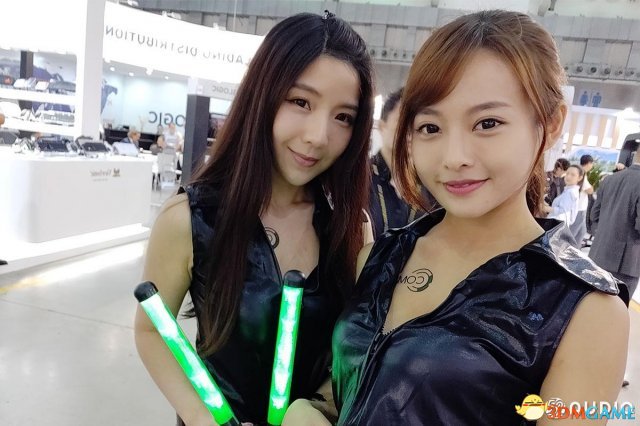 2018台北国际电脑展Show Girl美图 靓丽身影吸睛