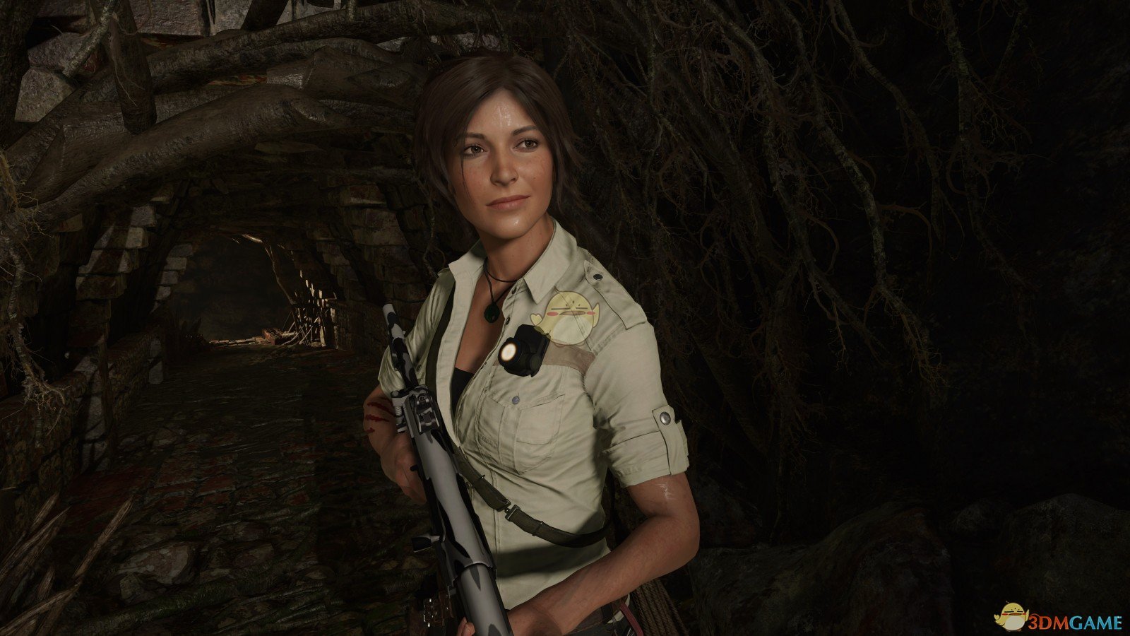 《古墓丽影：暗影》劳拉白色探险家服装MOD