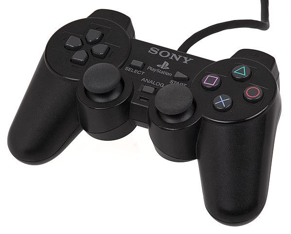 游戏历史上的今天：PlayStation 2正式发售