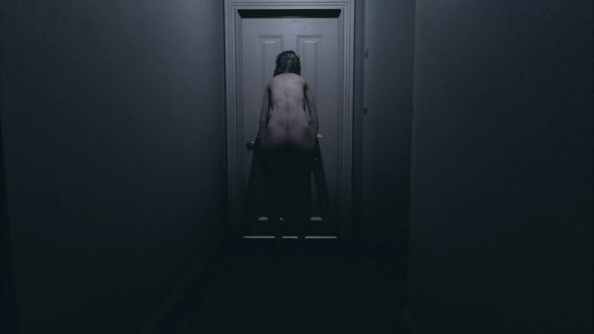 P.T.精神续作《面容》第二章新预告 光身妹子在瞅啥