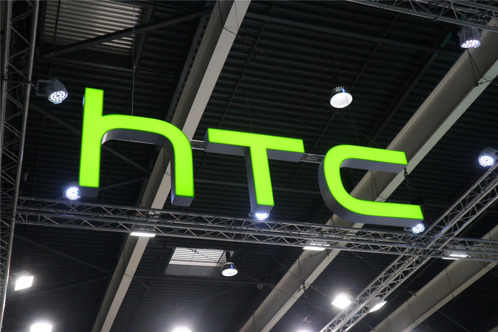 HTC已停止智能手机硬件创新：聚焦VR