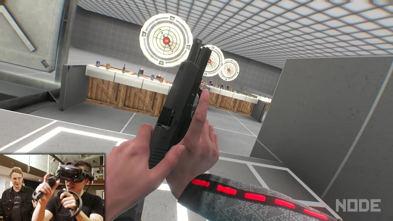 《Boneworks》是一款可让玩家拥有手臂的VR游戏