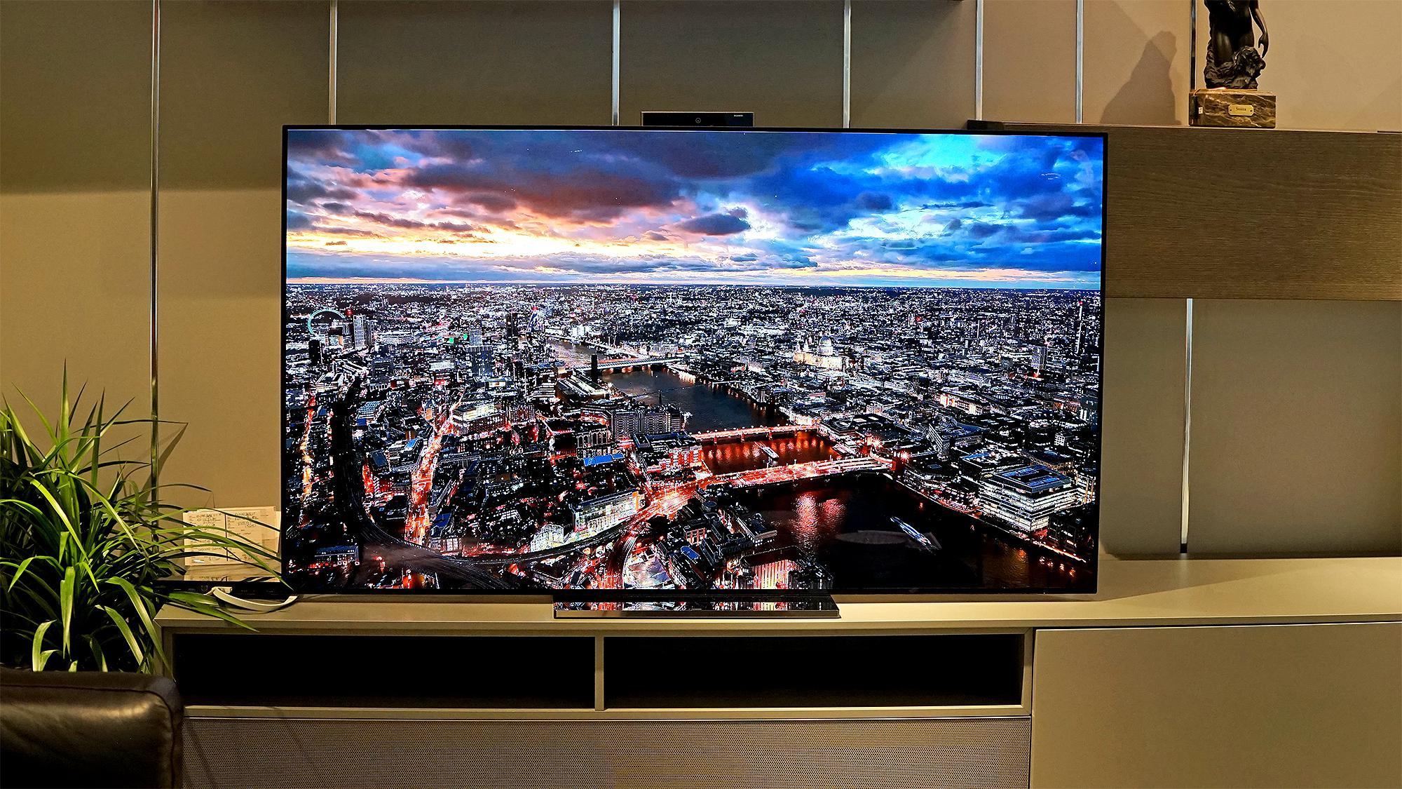 华为智慧屏X65 4月26日开售：4K OLED+14喇叭 24999元