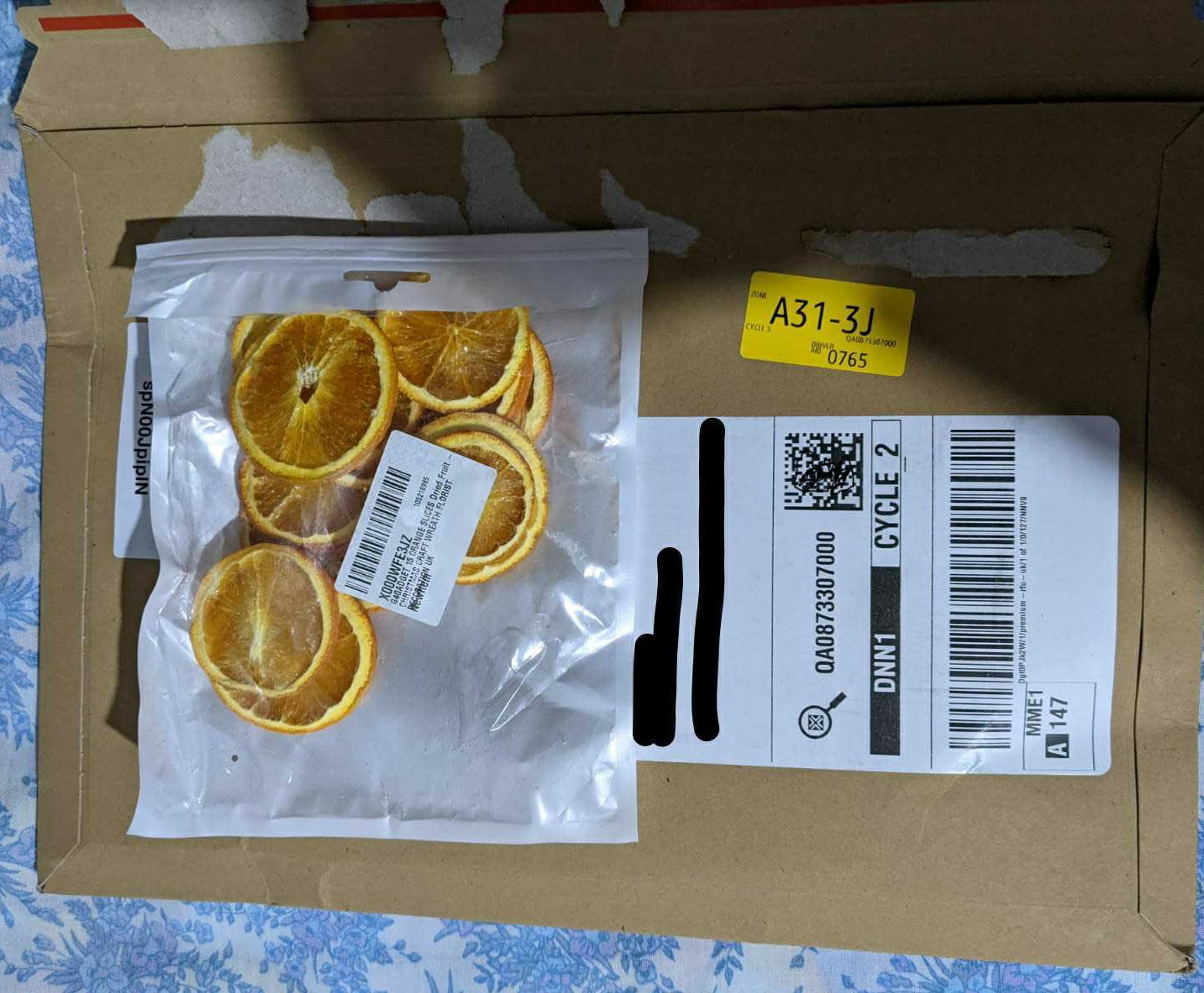 亚马逊又出状况 买《赛博朋克2077》只收到橘子片