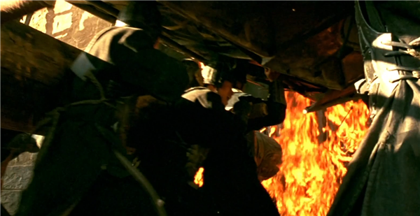 《城墙内外》影视篇：胶卷上燃烧的极致的攻守