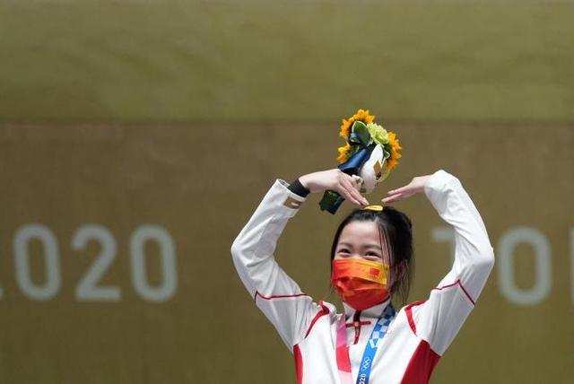 吴京表情包成了网友们观看东京奥运会的最佳伴侣