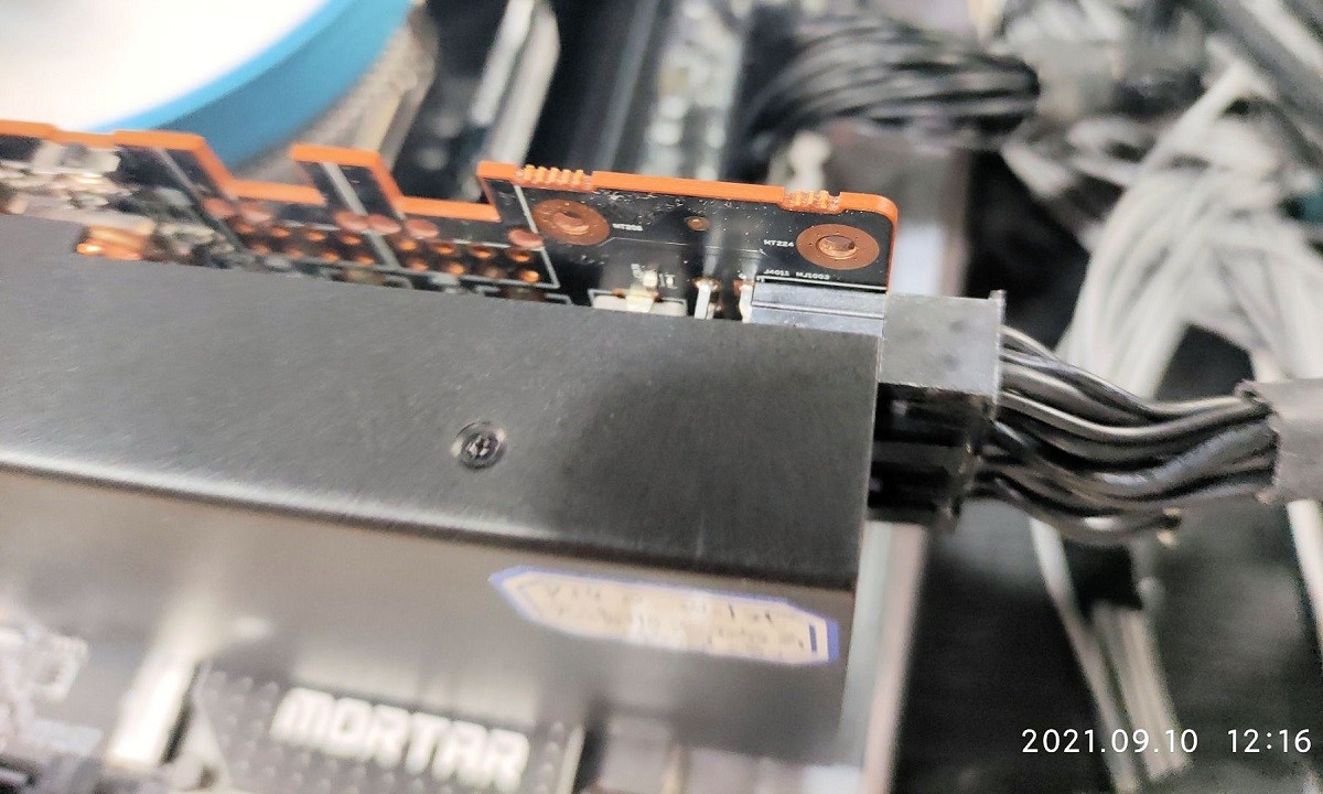 AMD可能在开发新矿卡 规格和RX6700M相同