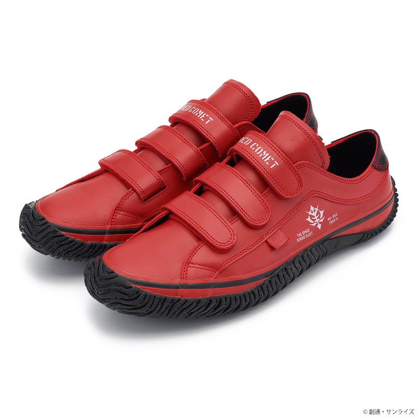 全新《高达》主题运动鞋公开 白绿红三色高达与扎古