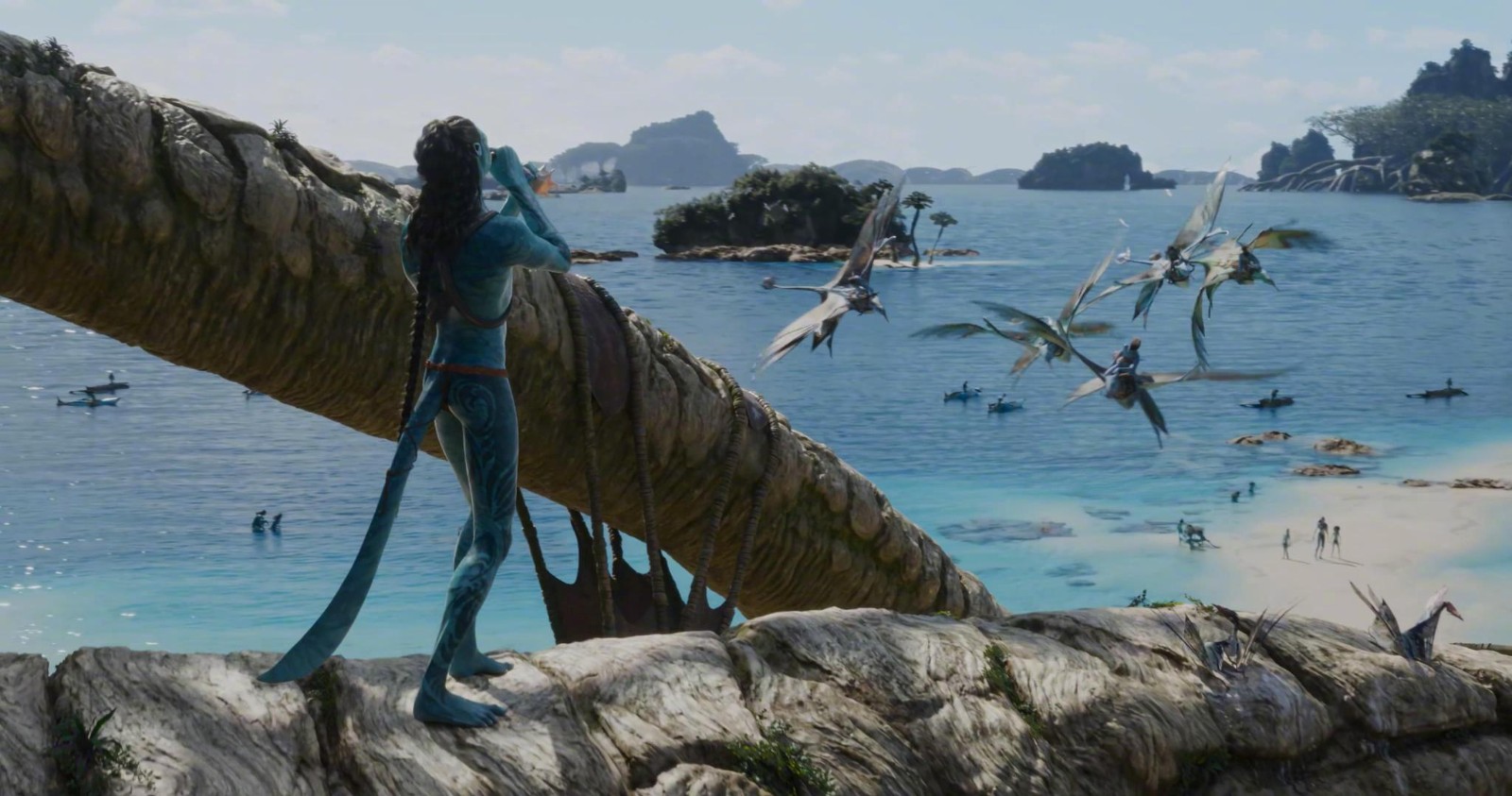 《阿凡达2：水之道》新剧照曝光 水世界如此美丽