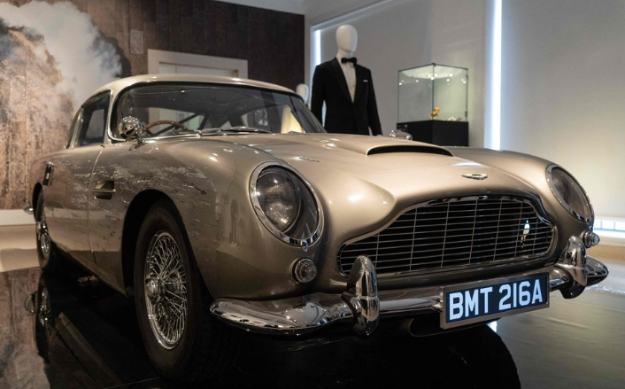 《007：无暇赴死》登场名车拍出近300万英镑 收益用于慈善 