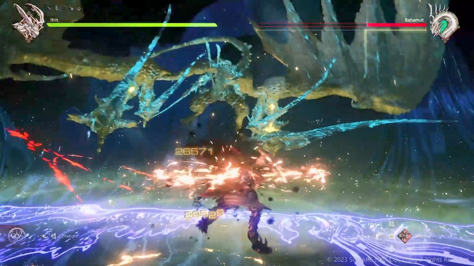 《最终幻想16》新战斗片段 两只召唤兽激烈对决