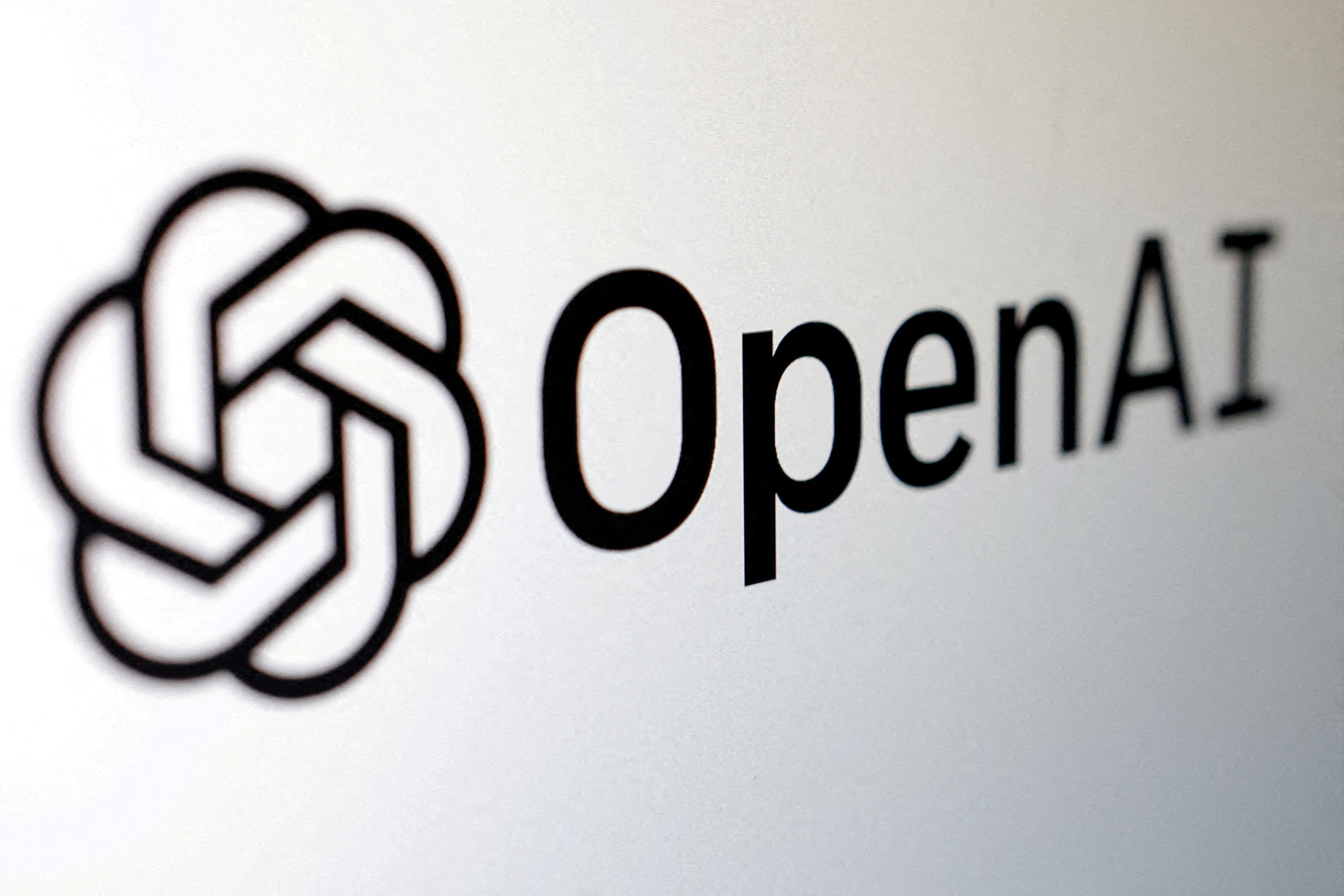 OpenAI 667名员工要求董事会辞职 否则集体跳槽微软