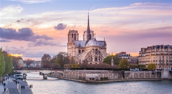 育碧《刺客信条》参与修复！巴黎圣母院明年重新开放