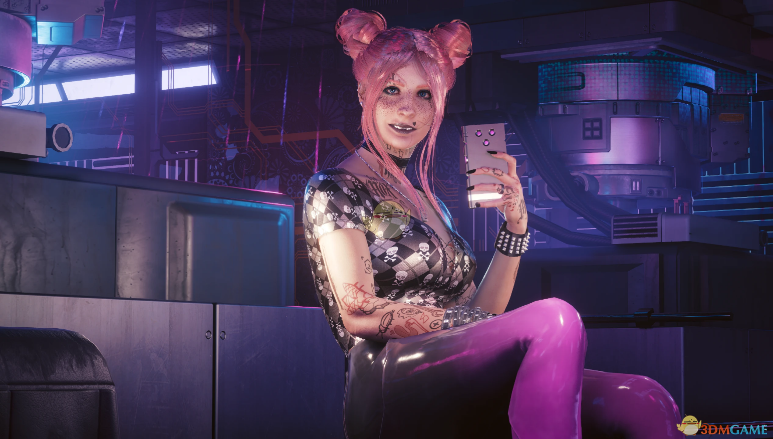 《赛博朋克2077》纹饰可爱短T EBBP合集MOD