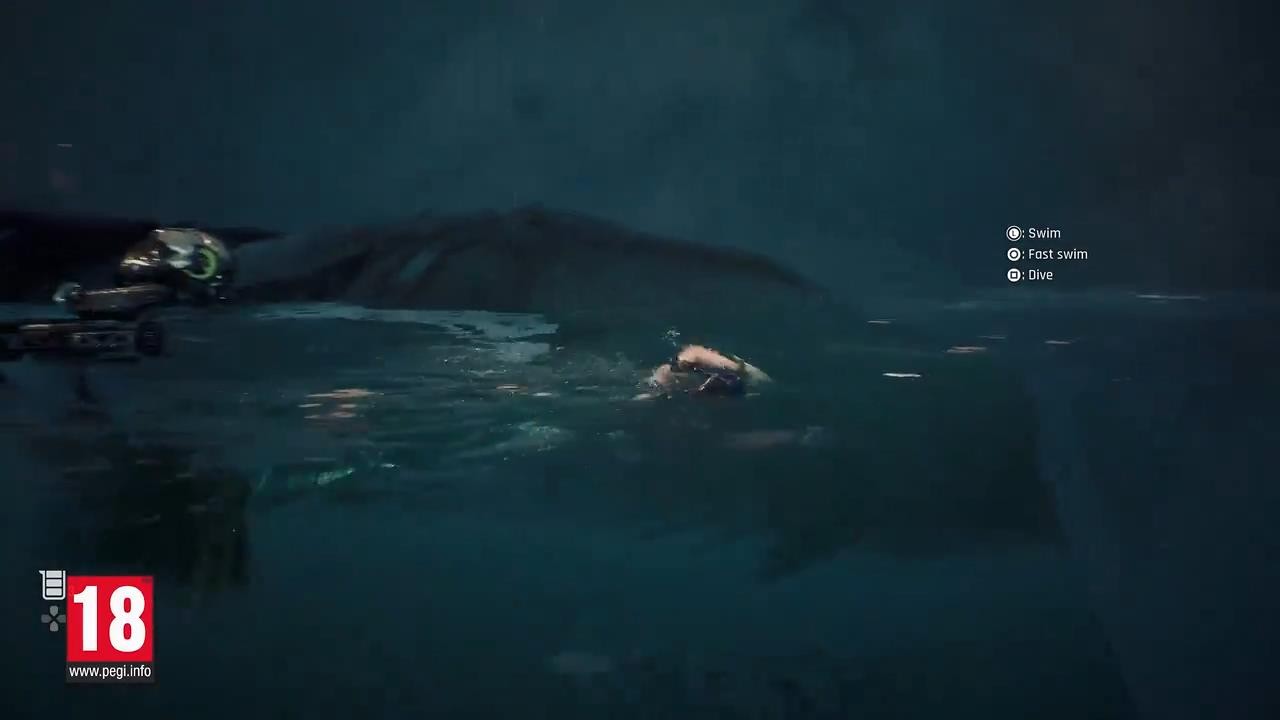 《星刃》女主游泳视频展示：在水里动作流畅自然