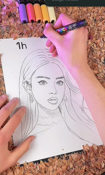 插画艺术家展示惊人涂色技巧 300美元的右脸