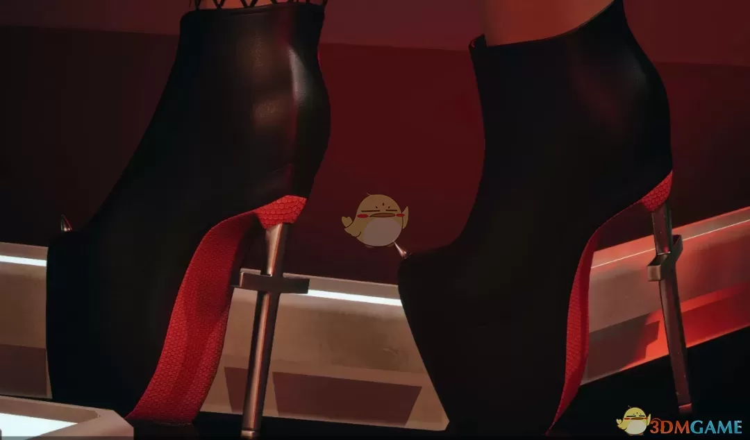 《赛博朋克2077》十字架高跟鞋MOD