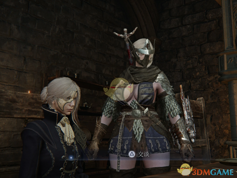 《艾尔登法环：黑夜君临》女性清凉化的追踪者MOD