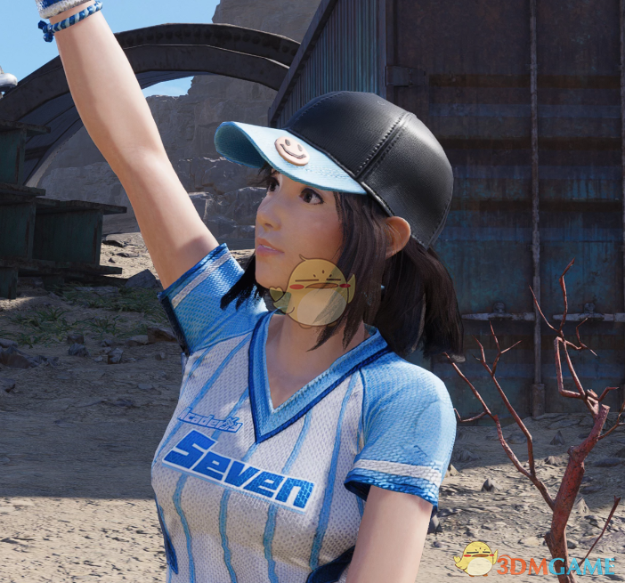 《最终幻想7：重生》尤菲的棒球制服MOD