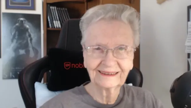 90岁“天际奶奶”宣布正式告别《上古卷轴5：天际》：感到疲惫！