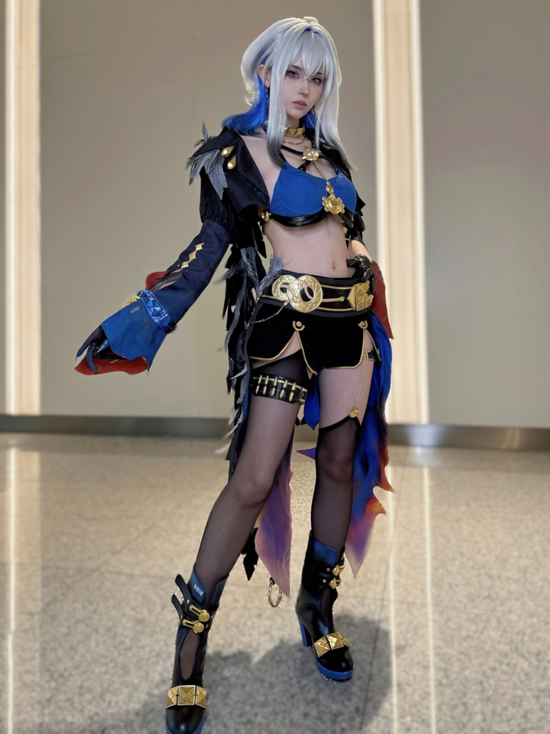 《生化危机》艾达王COS美照 黑丝大腿超性感！