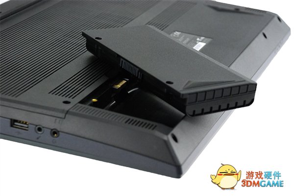 16核心锐龙9 5950X硬塞入笔记本：顶配近10万元！